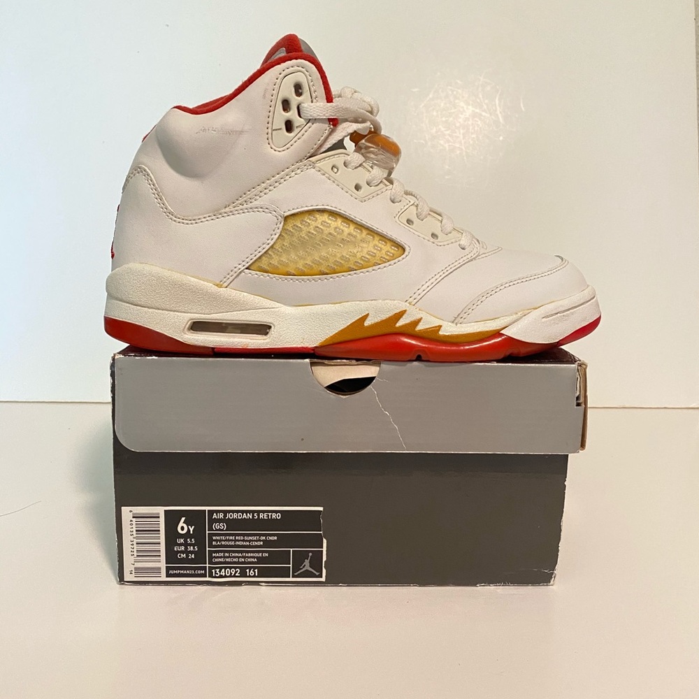 2006 Nike Air Jordan V 5 Retro RED SUNSET Size 6Y